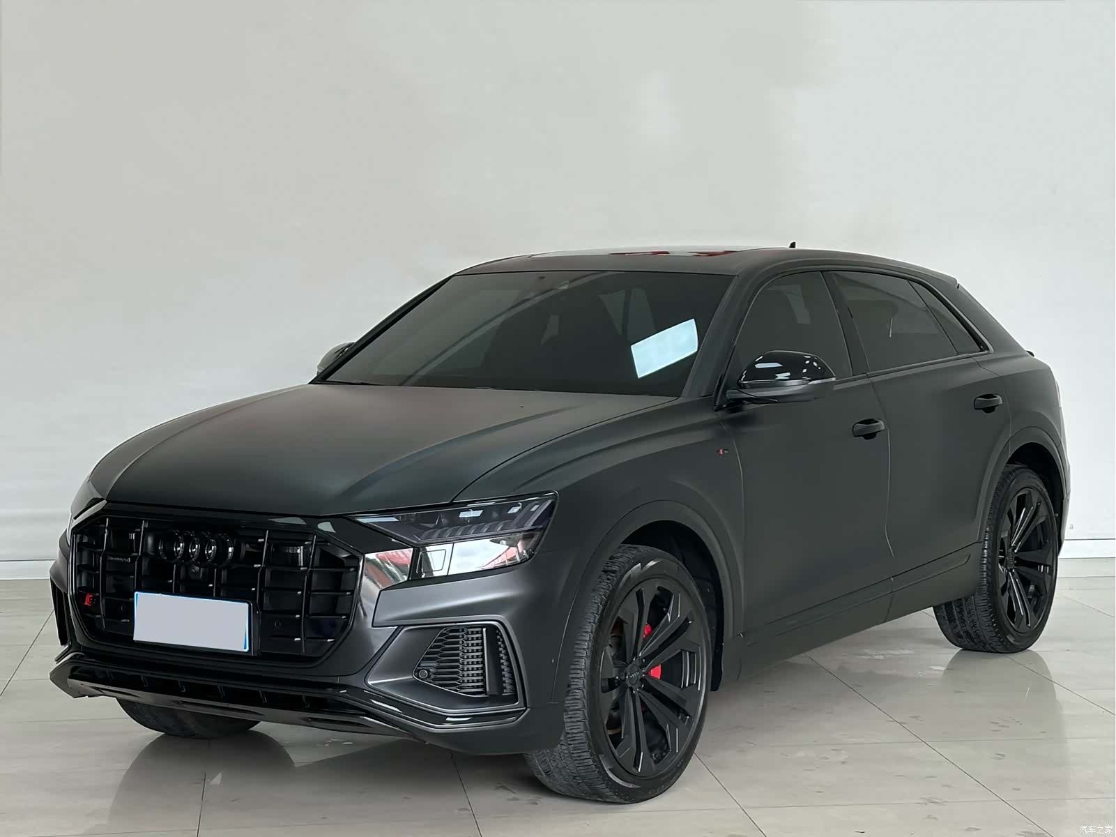 Audi Q8, 2020 1