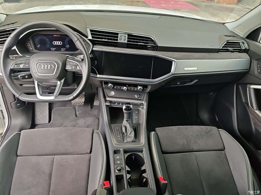 Audi Q3, 2020 10