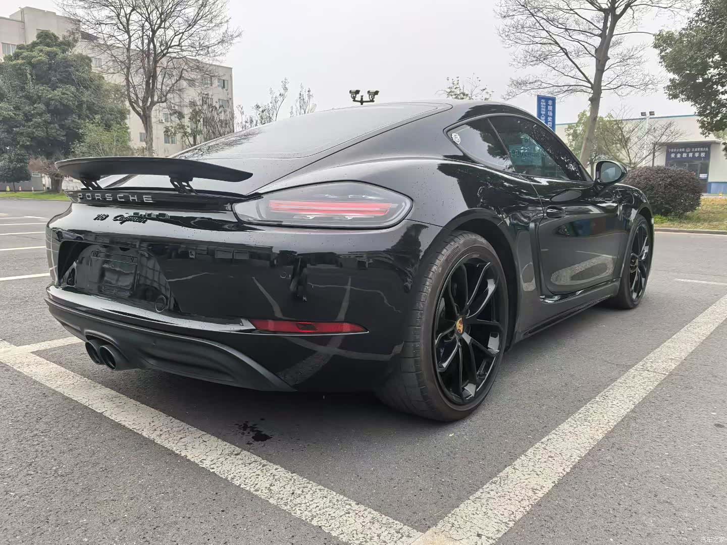 Porsche Cayman, 2025 4