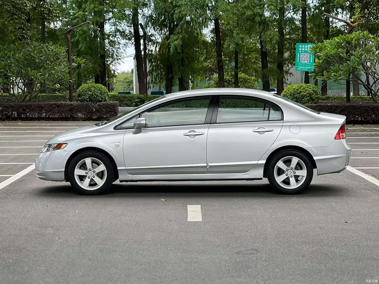 Honda Civic, 2011 все фото