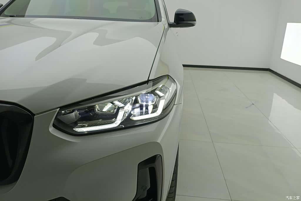 BMW X3, 2021 все фото