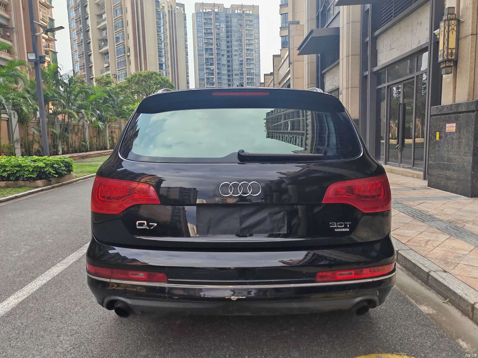 Audi Q7, 2012 6