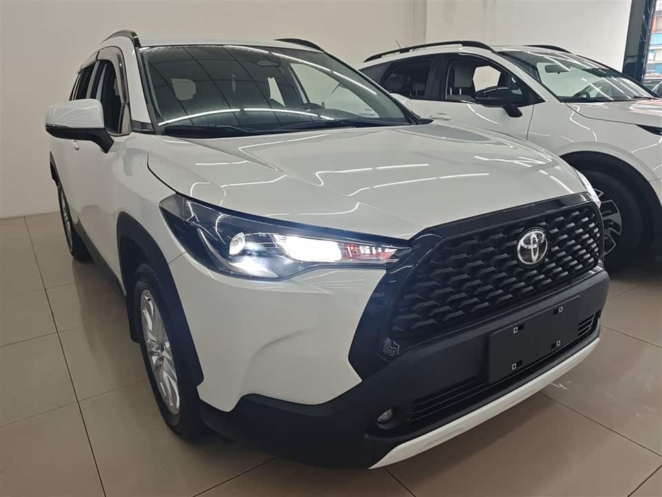 Toyota Corolla Sharp amplifier