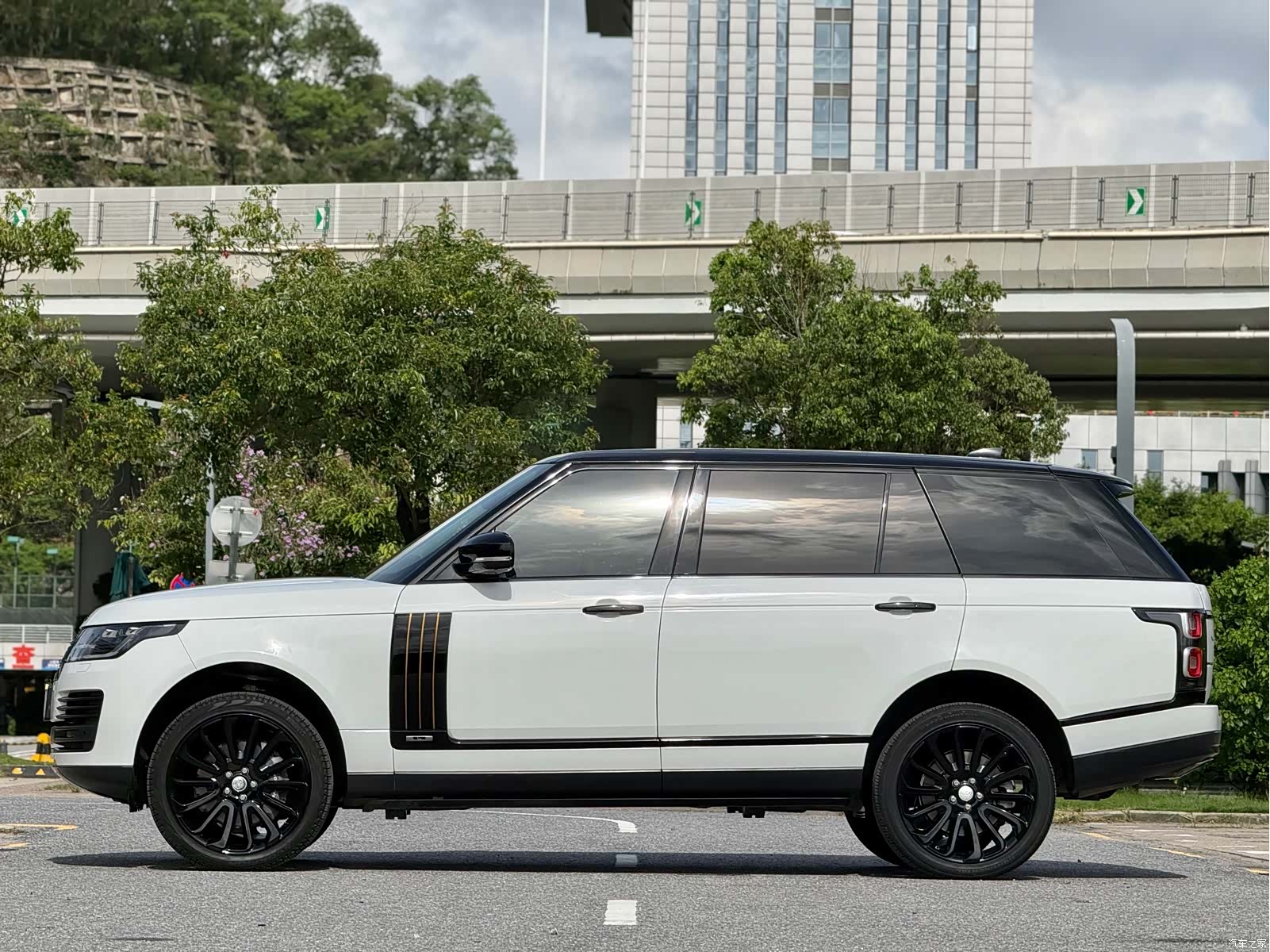 Land Rover Range Rover, 2020 25
