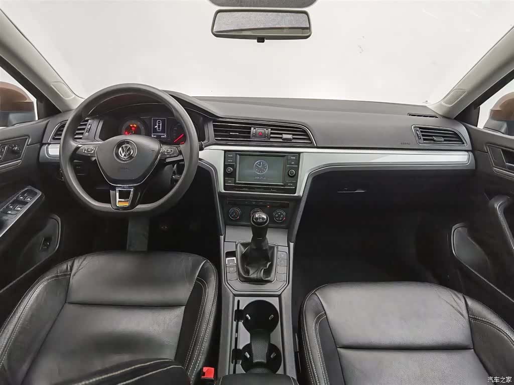 Volkswagen Lamando, 2019 все фото