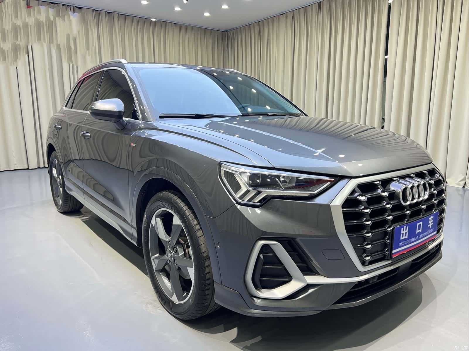 Audi Q3, 2022 3