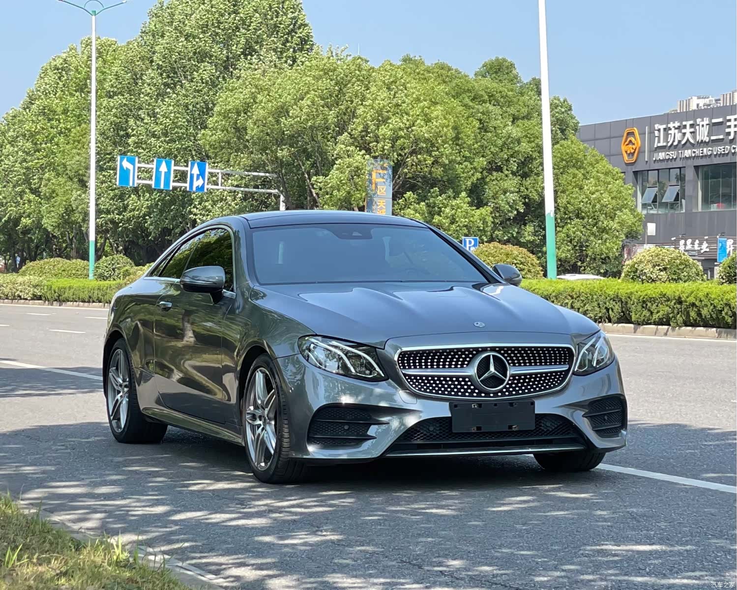 Mercedes-Benz E-Class, 2018 3