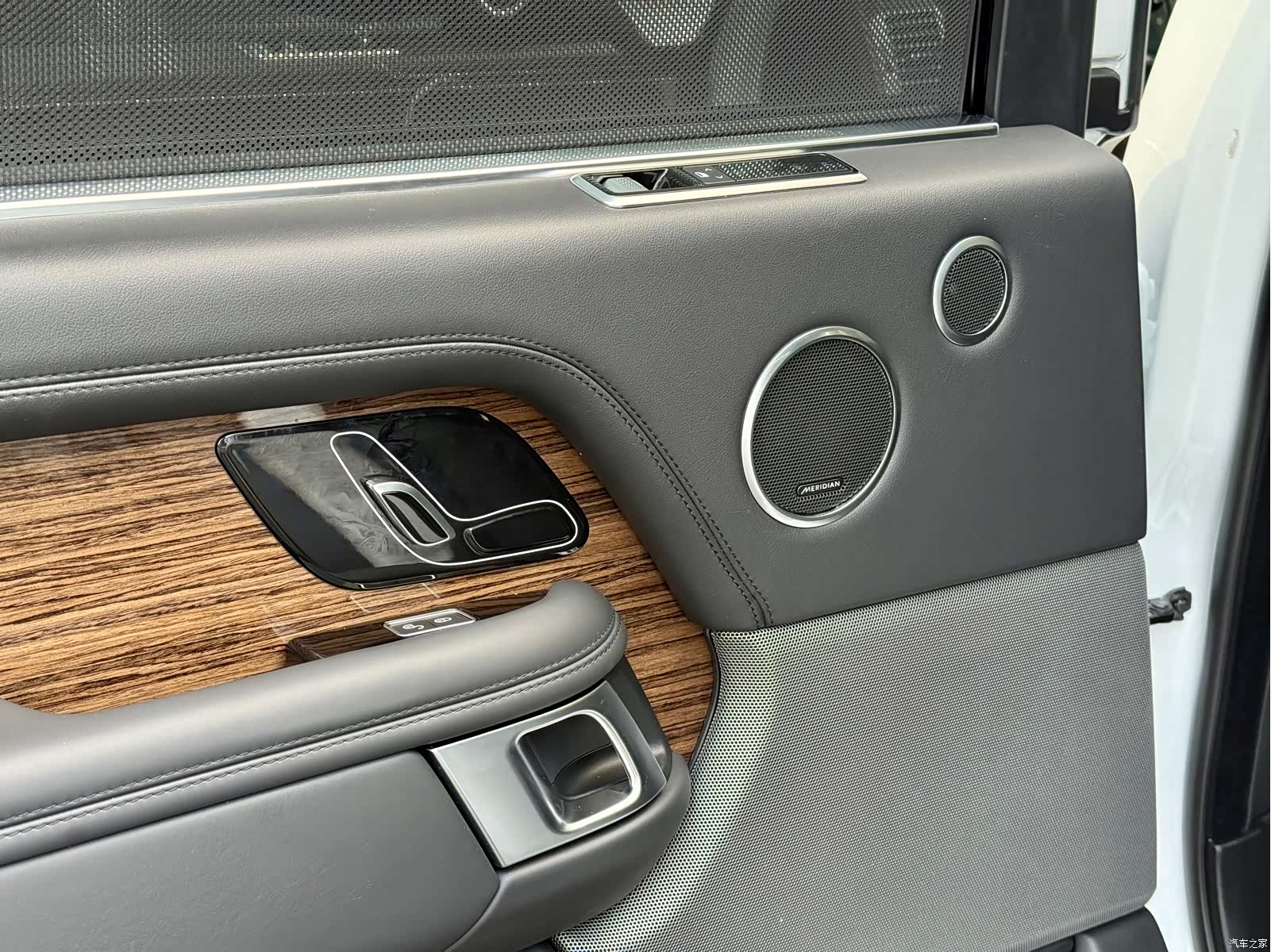 Land Rover Range Rover, 2020 15
