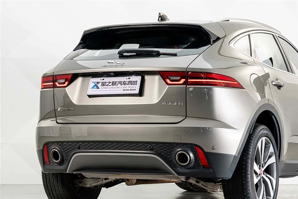 Land Rover E-PACE, 2023 7