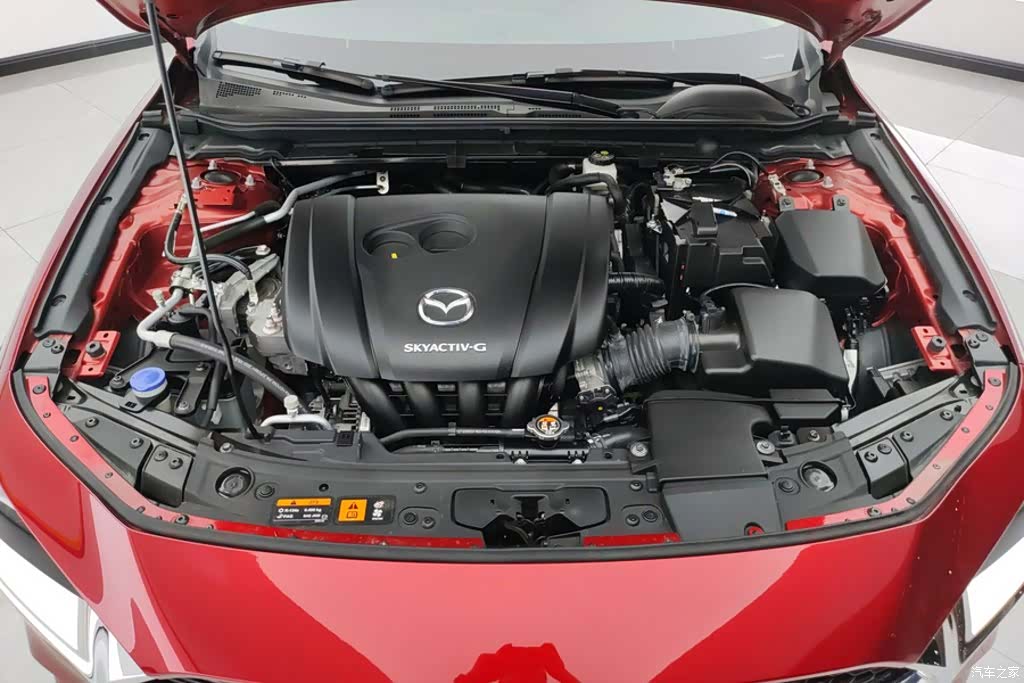 Mazda Mazda3, 2020 10