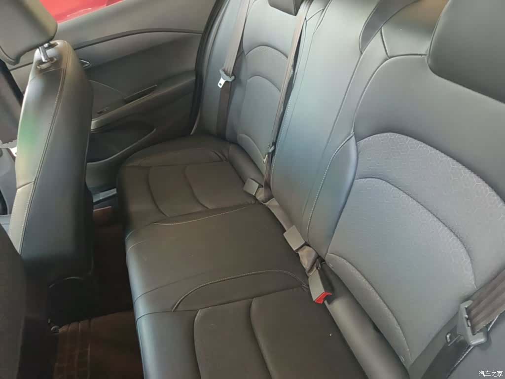 Chevrolet 320, 2018 17