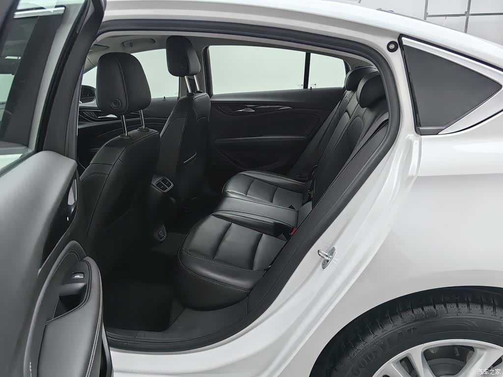 Buick Regal, 2023 15