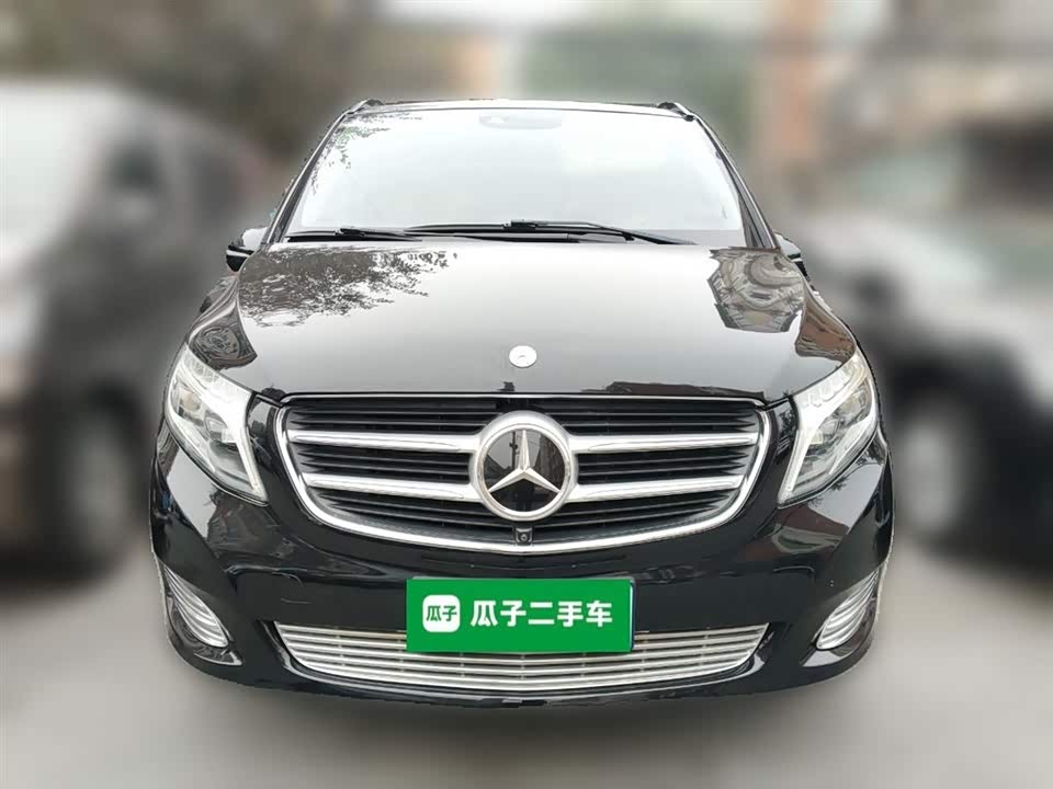 Mercedes-Benz V-class