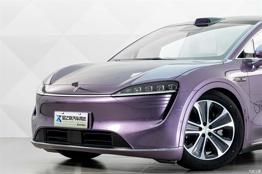 Luxeed R7, 2025 4