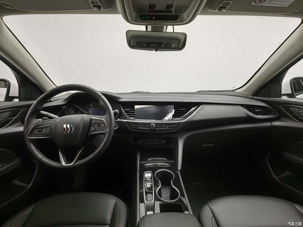Buick Regal, 2023 все фото