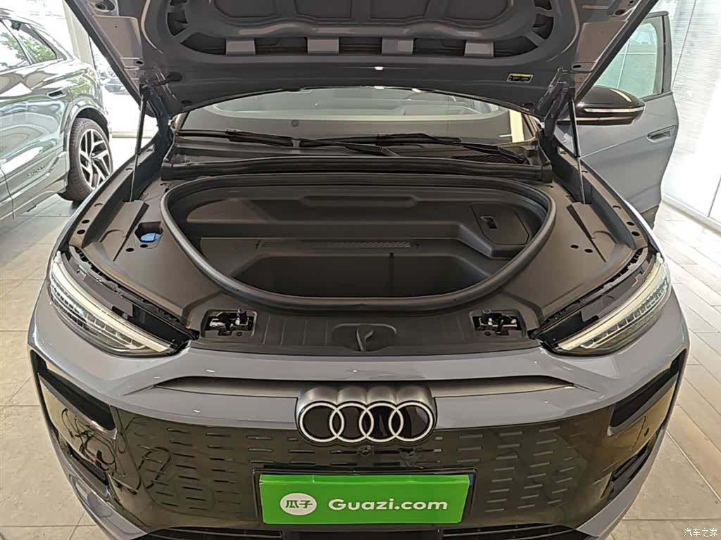 Audi e-tron, 2025 20