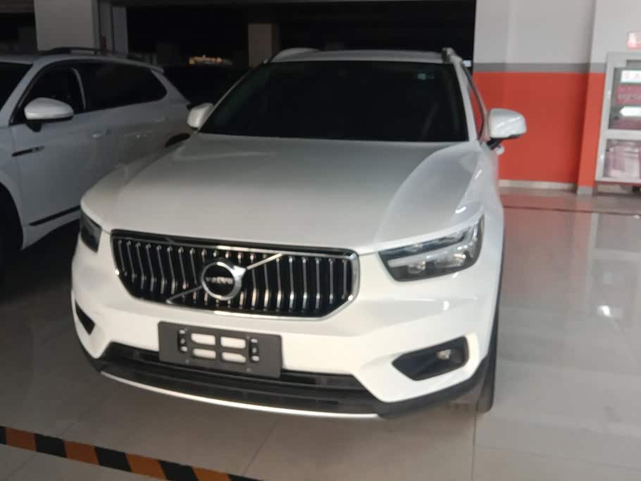 Volvo XC40