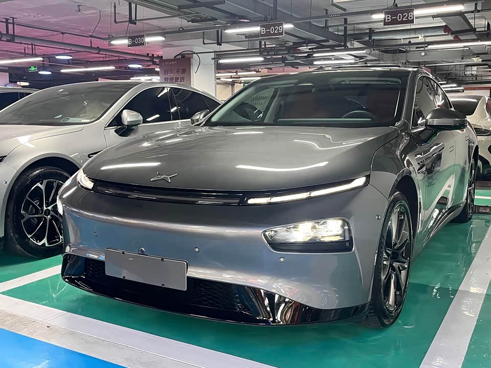 XPENG P7
