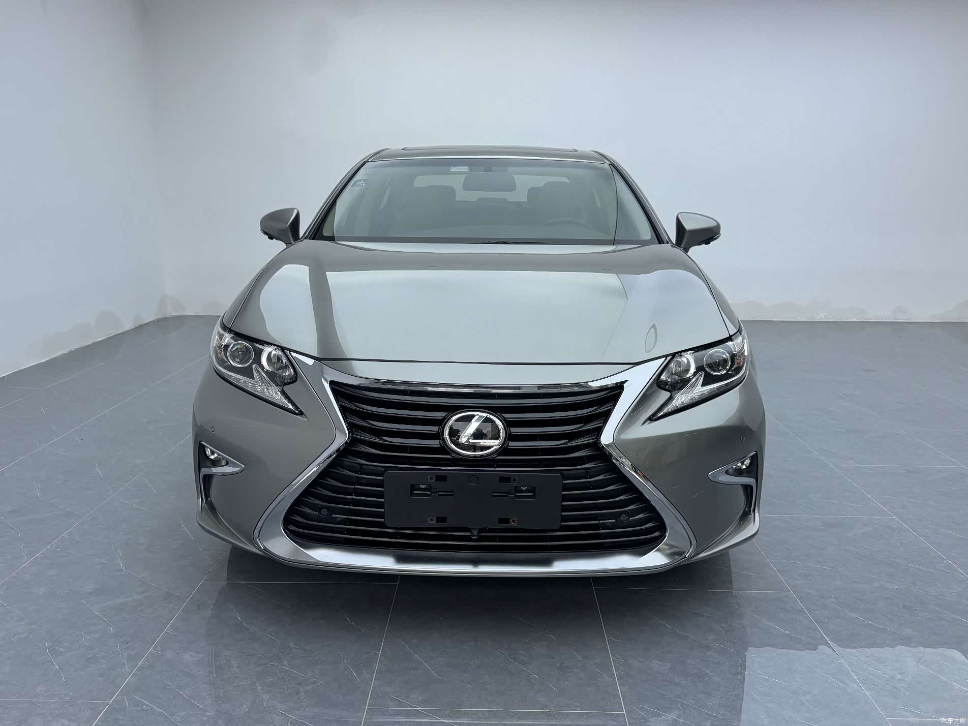 Lexus ES, 2017 2