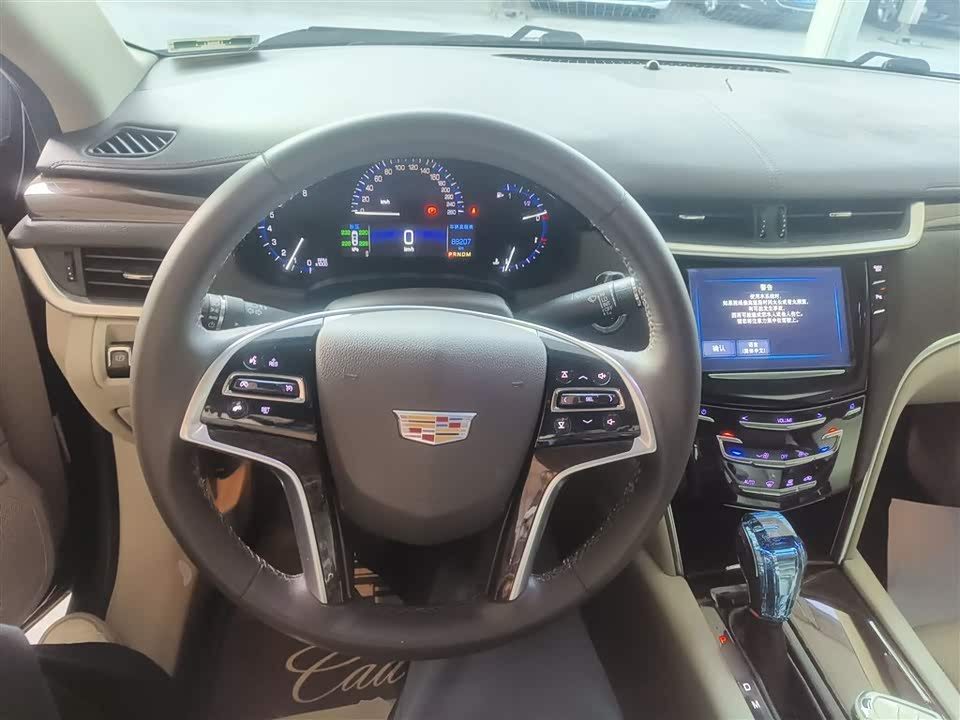 Cadillac XTS