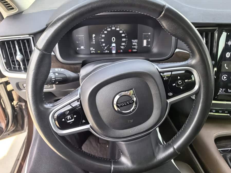 Volvo S90 2018, фото 15