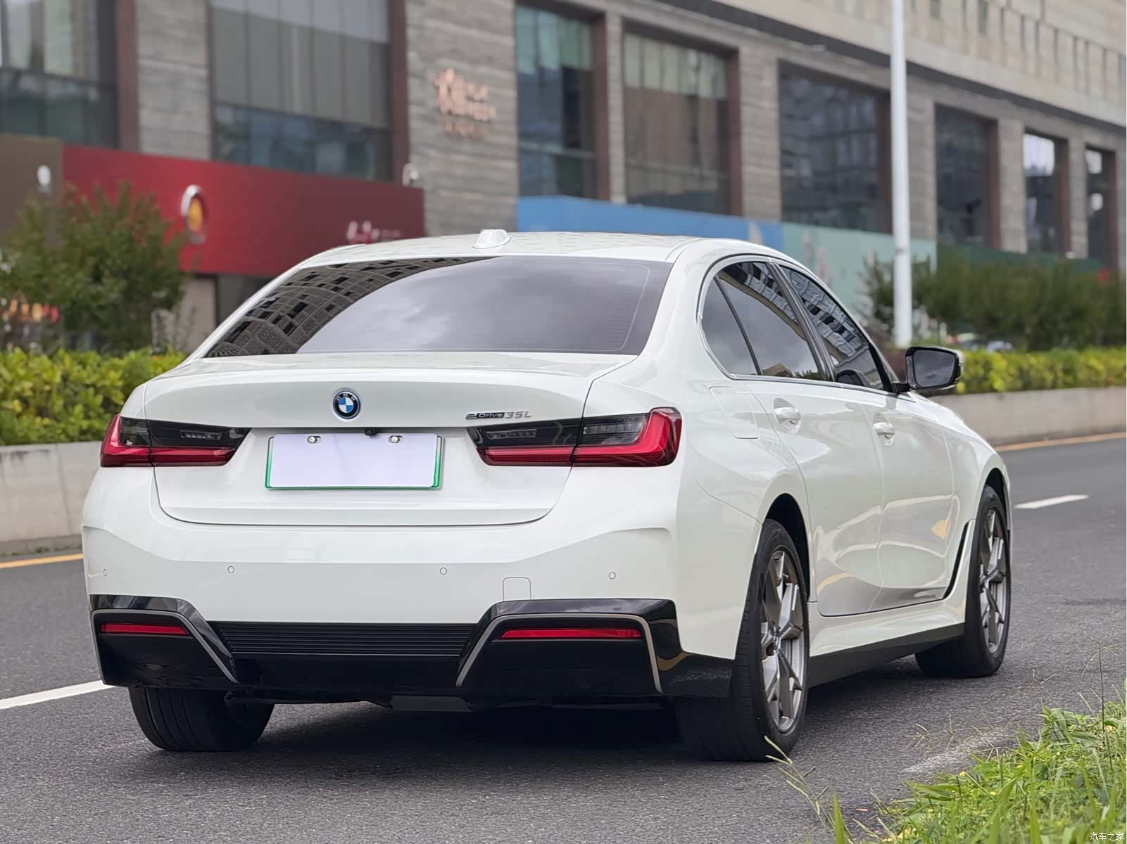 BMW i3, 2024 все фото