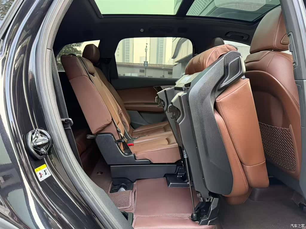 Audi Q7, 2019 все фото