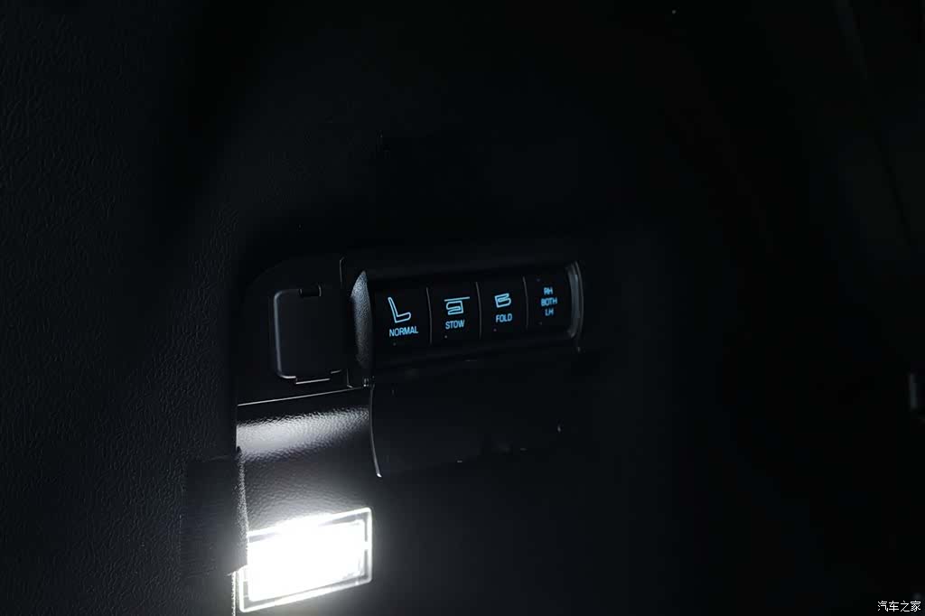 Ford Explorer, 2016 37
