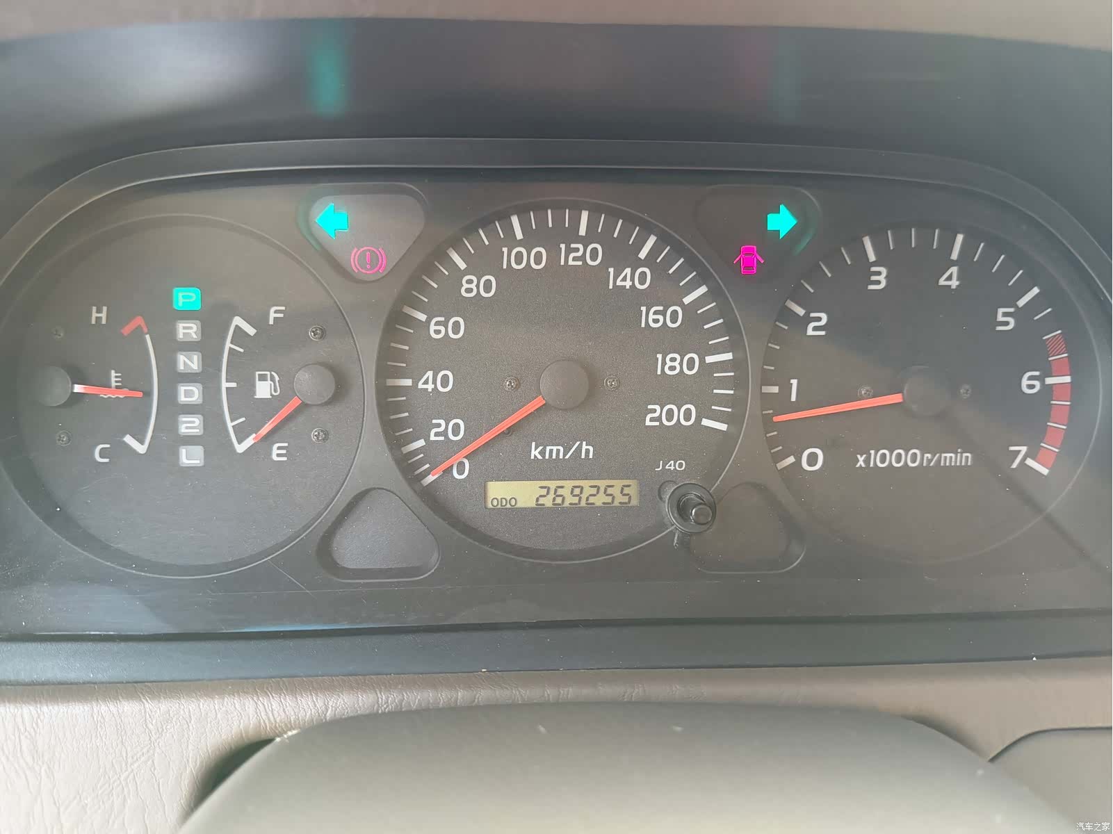 Toyota Prado, 2002 10