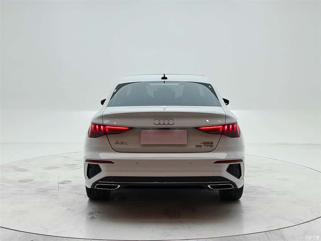 Audi A3, 2023 все фото
