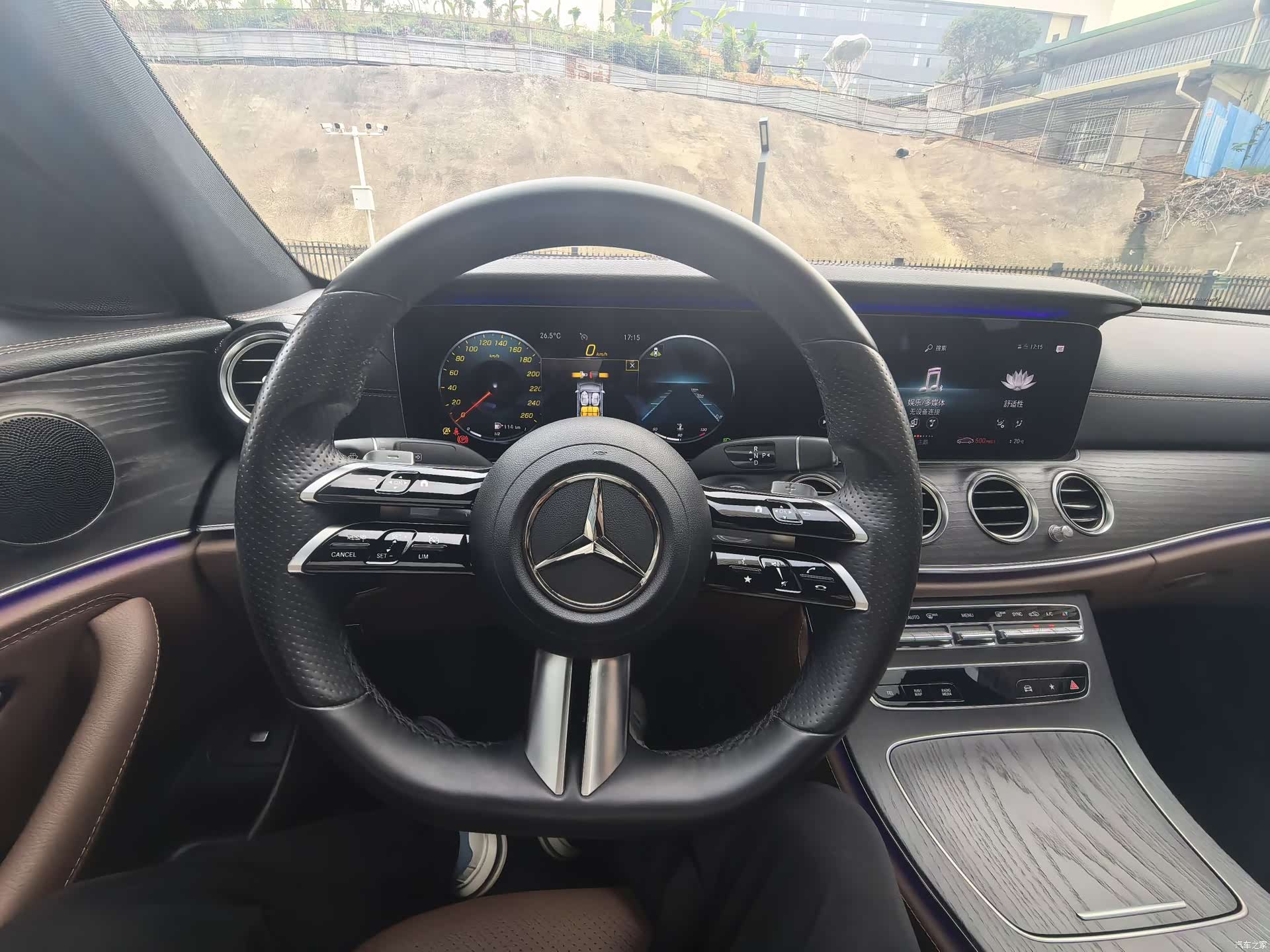 Mercedes-Benz E-Class, 2021 19