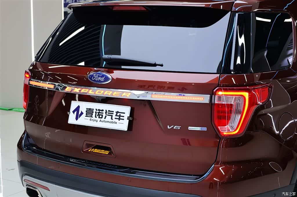 Ford Explorer, 2016 16