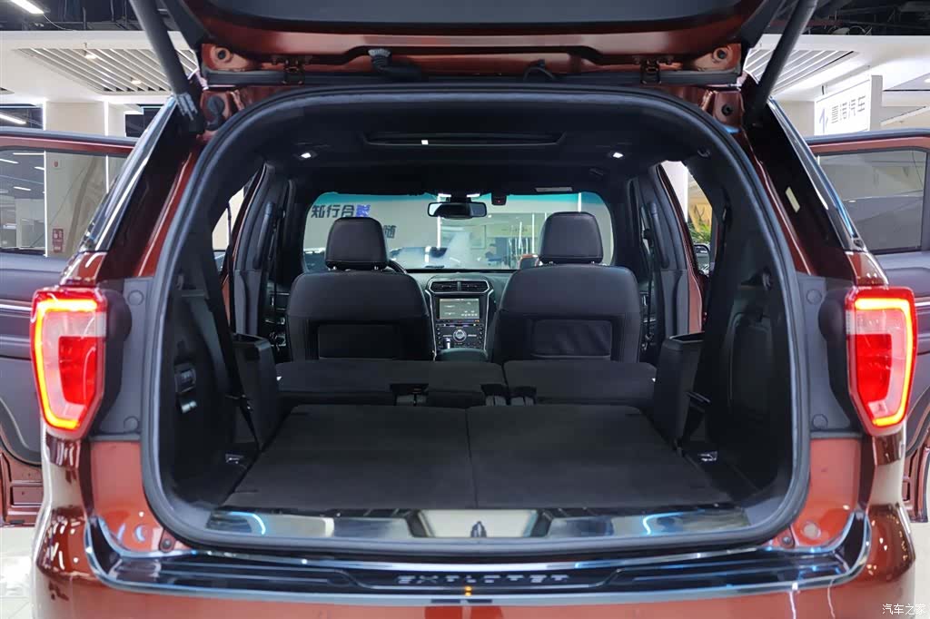 Ford Explorer, 2016 35