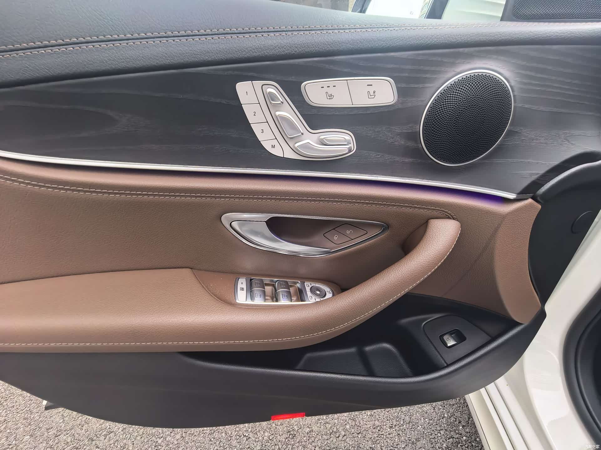 Mercedes-Benz E-Class, 2021 11