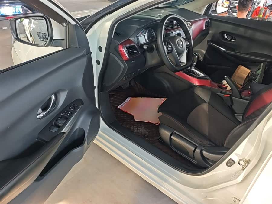 Nissan Bluebird 2019, фото 16