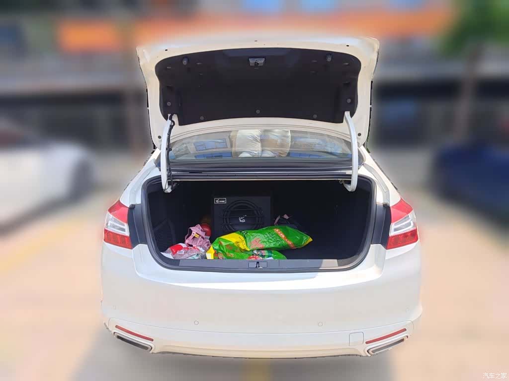 Peugeot 408, 2017 10