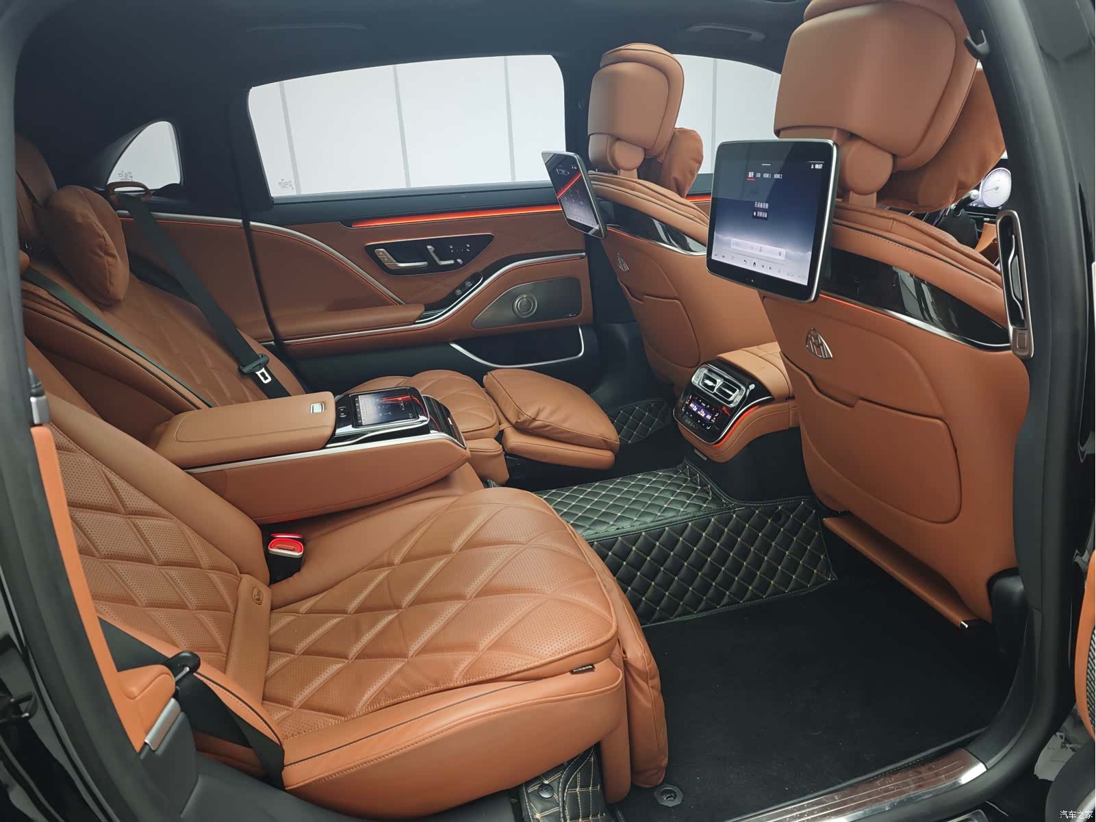 Maybach S-Class, 2023 14