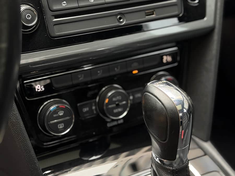Volkswagen Lamando 2016, фото 11
