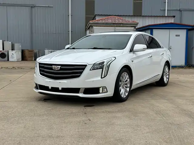 Cadillac XTS 2018 — купить из Китая под заказ