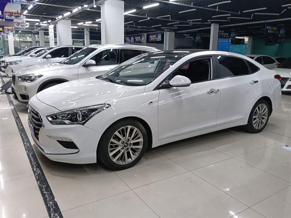 Hyundai Name picture