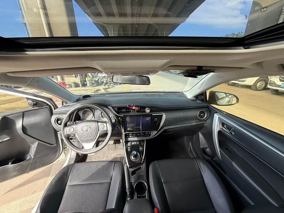 Toyota Corolla dual engine E+