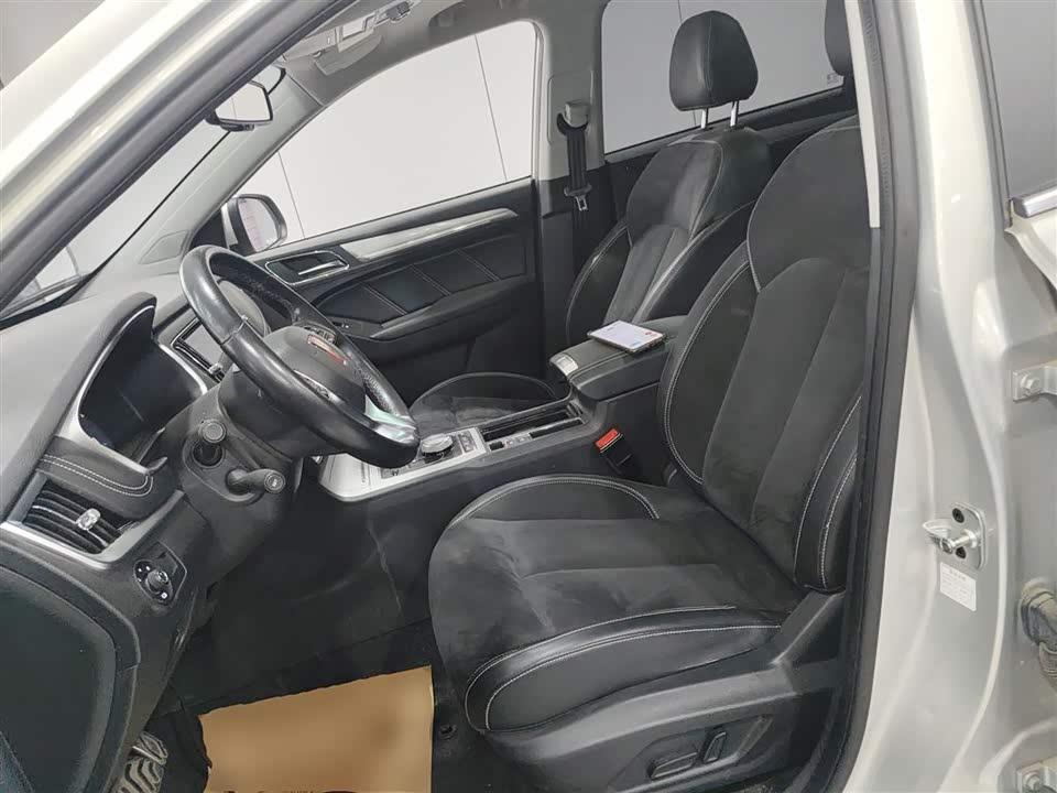 Roewe RX5 New energy