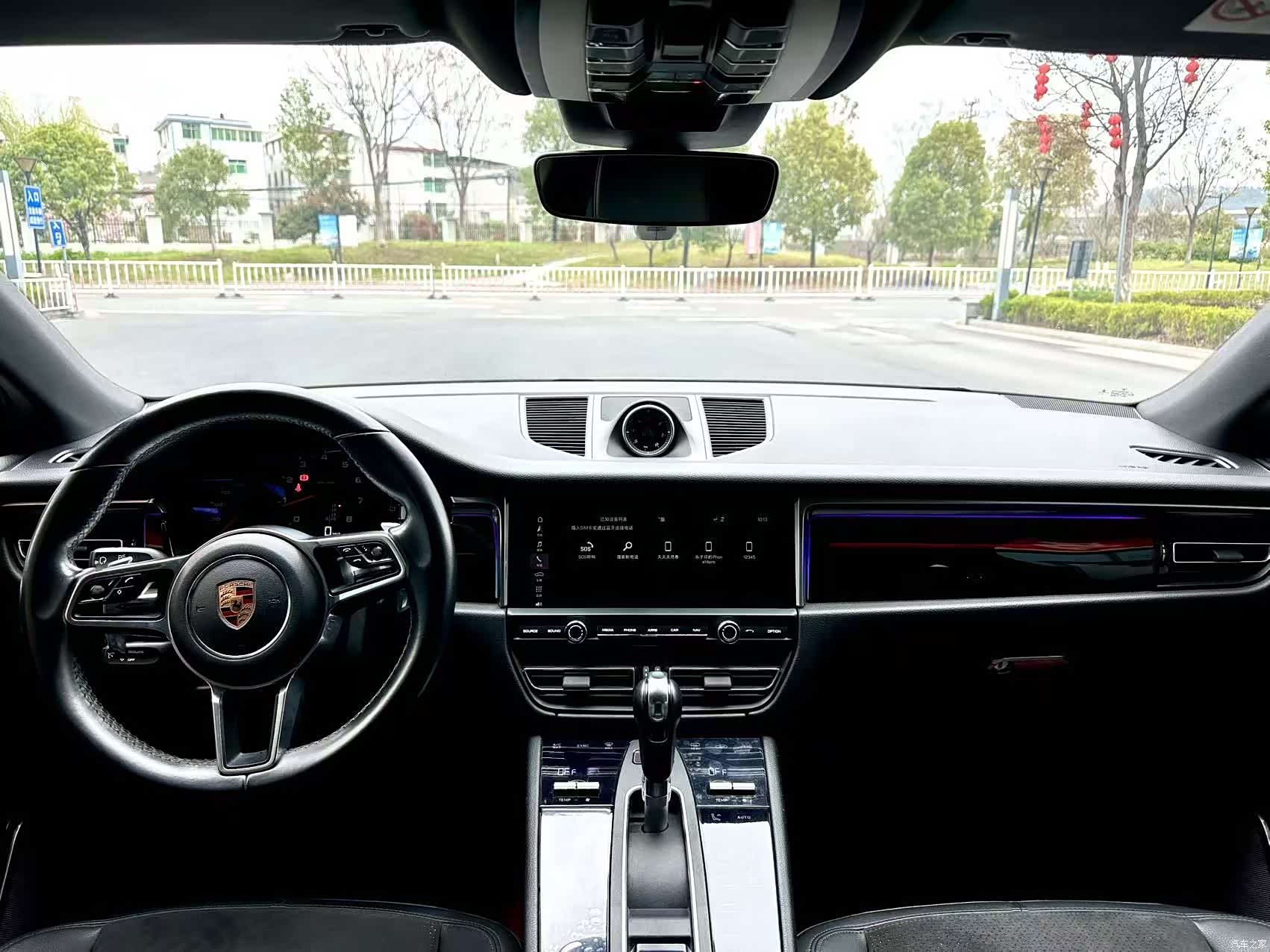 Porsche Macan, 2018 все фото