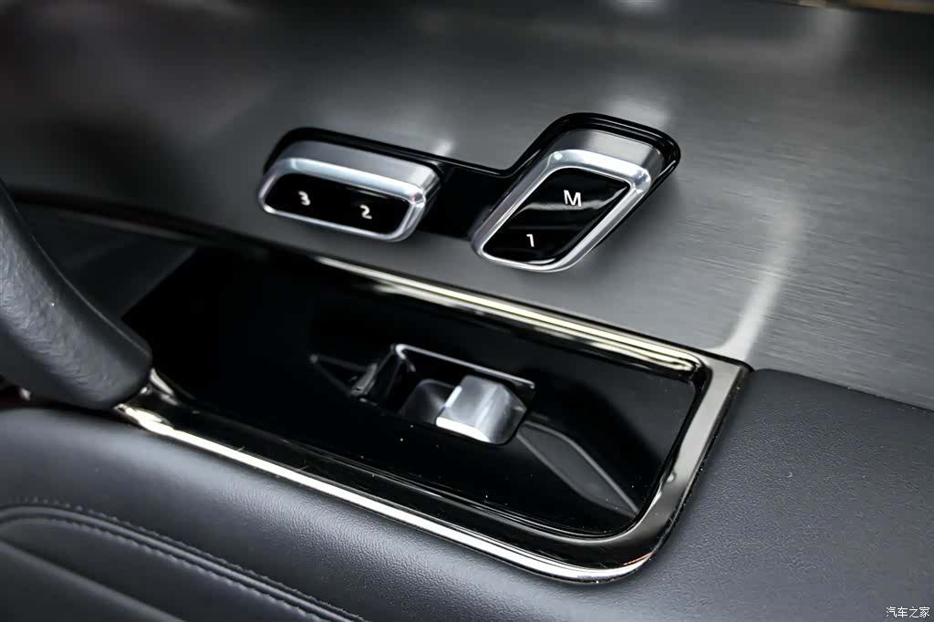 Land Rover Range Rover, 2023 30