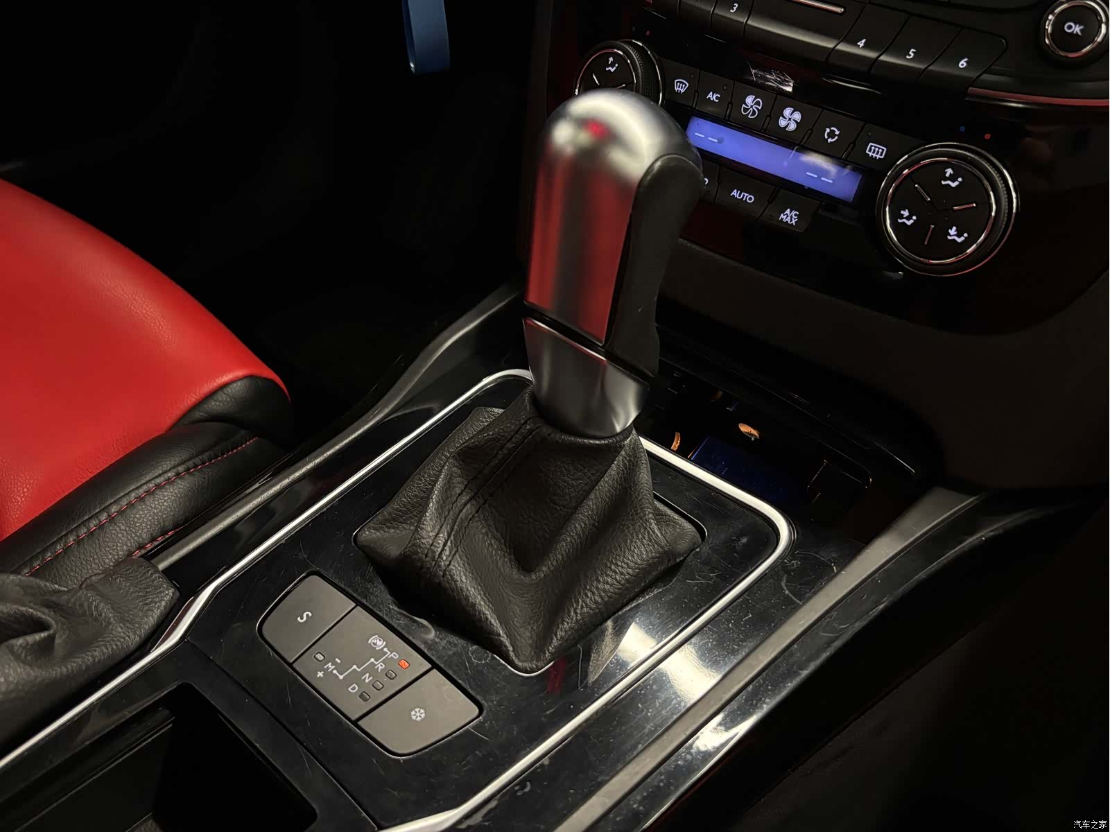 Peugeot 508, 2015 9