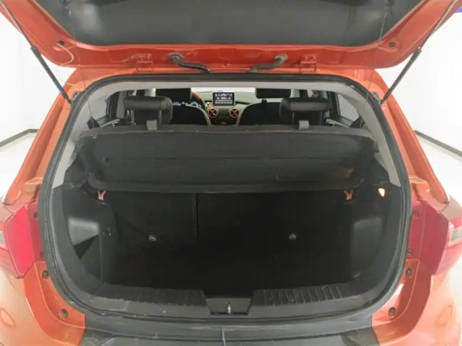 BAIC Shenbao X25 BAIC Shenbao X25