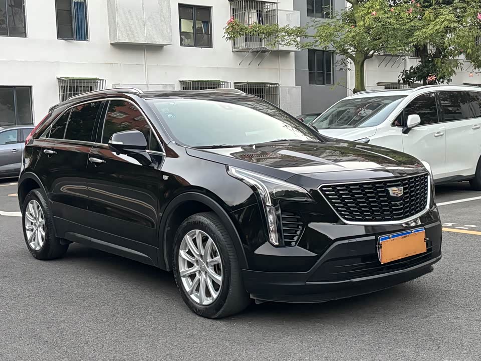 Cadillac XT4