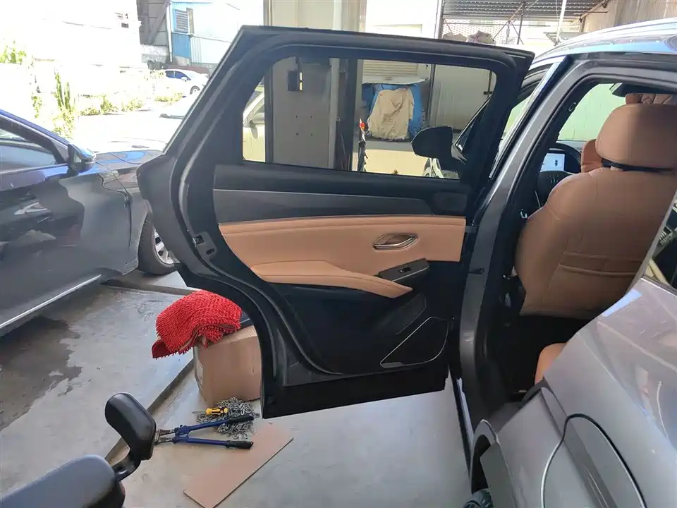 BYD Song L DM-i BYD Song L DM-i