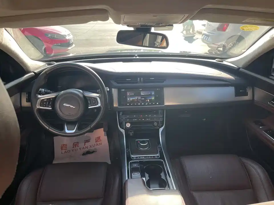 Jaguar XFL Jaguar XFL