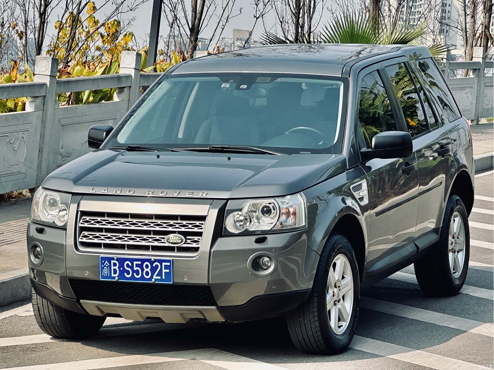 Land Rover i6